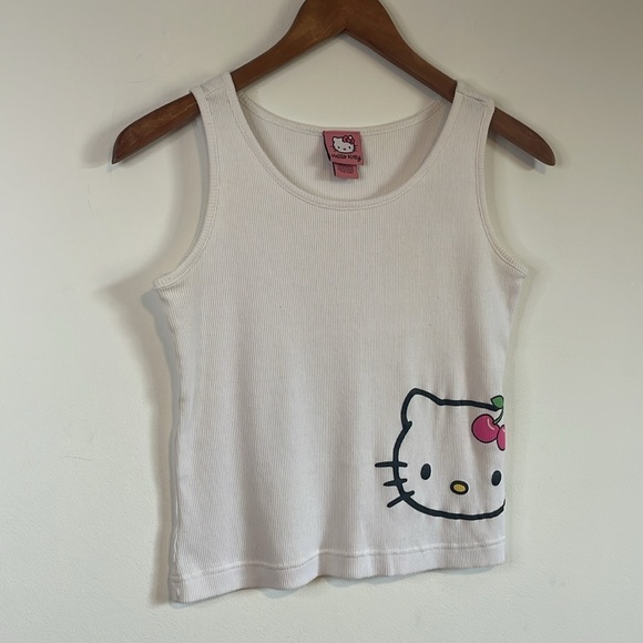 Y2K Hello Kitty Tank Top White Large Cherry Sanrio
Edgy Cat 00 Grunge Baby Glam - Picture 2 of 14